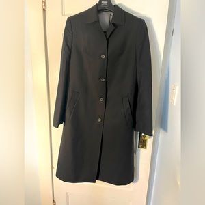 Canadian airlines light coat